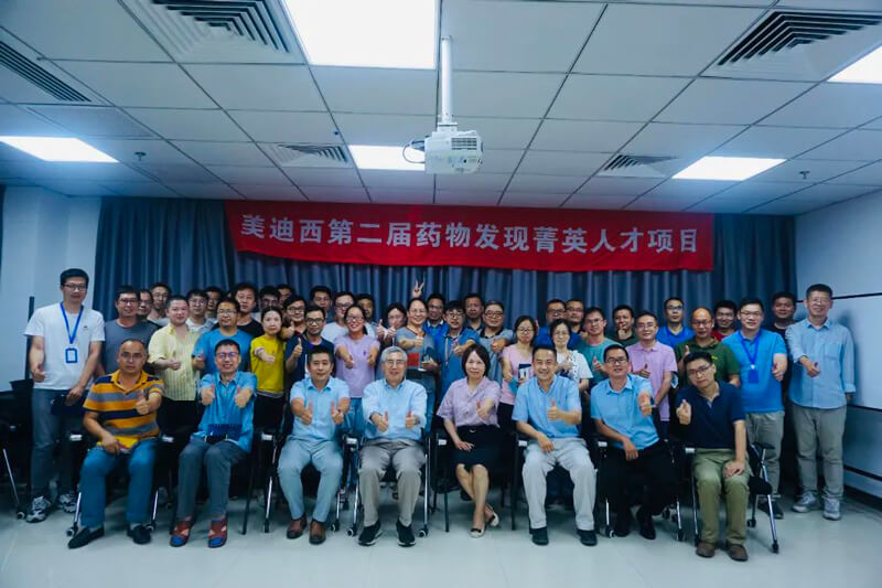 2022年，，，，近900名新员工加入BBIN游戏各人庭.jpg