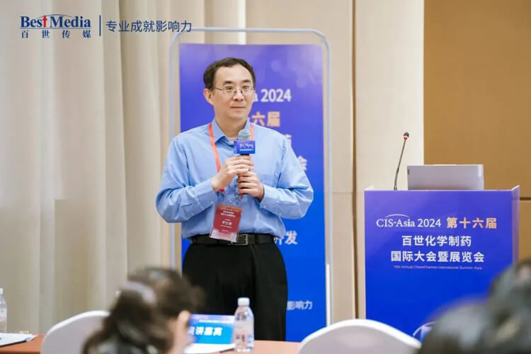 BBIN游戏药学研究事业部副总裁李文捷博士.jpg